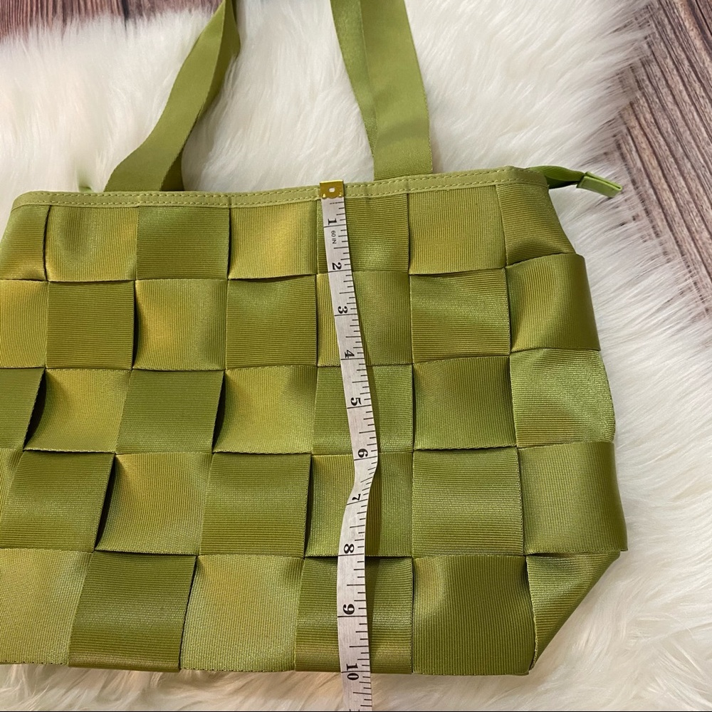 SOLD Bright Green Seatbelt Woven Shoulder Bag - Picture 5 of 5